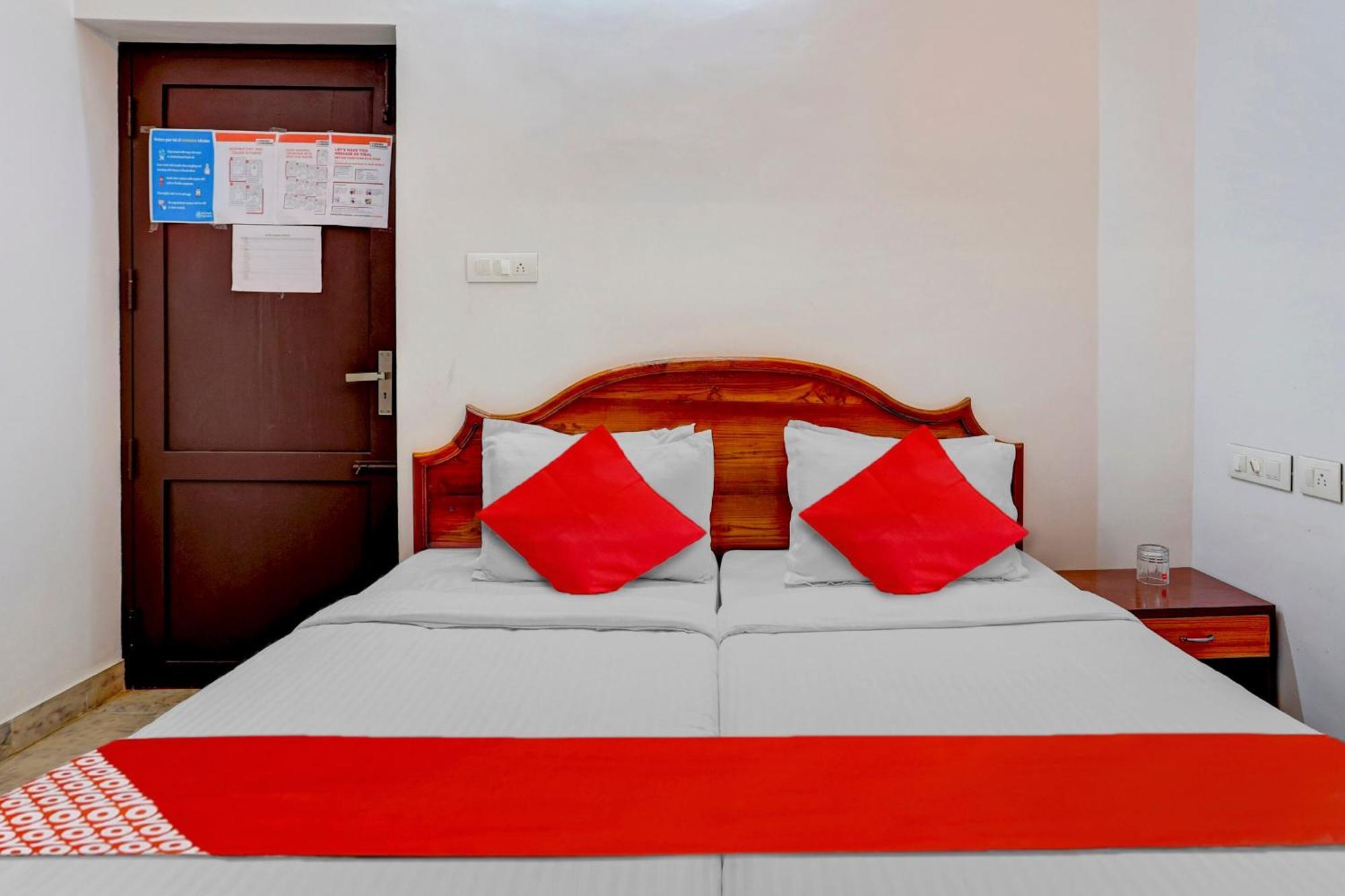 Hotel O Poptavern Heritage Kovalam Exterior foto
